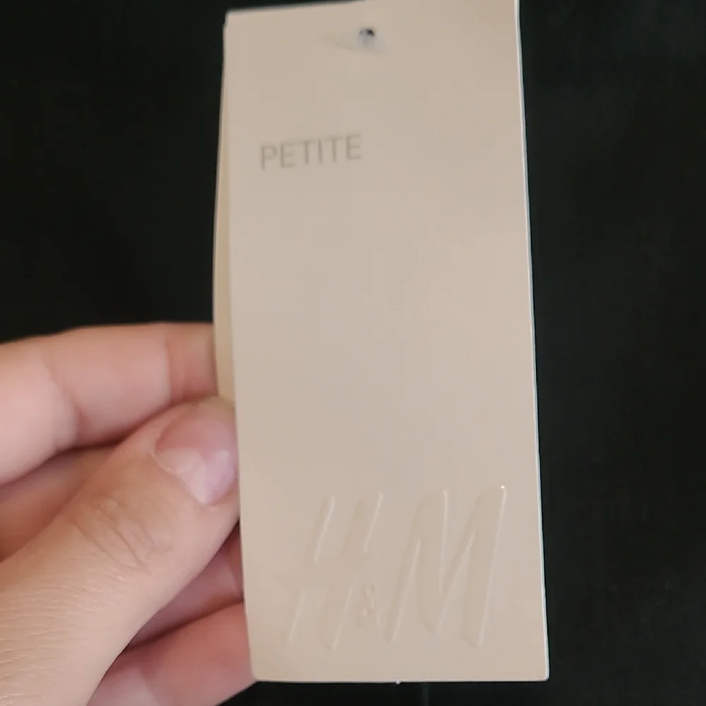 H&M Petite Black Ankle Pants. 2 For The Price Of 1!! - Picture 2 of 7